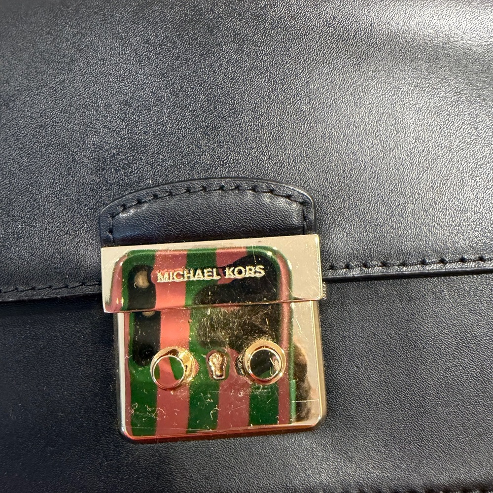 Michael Kors Black and Tan Crossbody Bag - Picture 14 of 16
